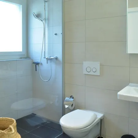 Apartment Mountain Retreat Near Titlis With Garden & Views